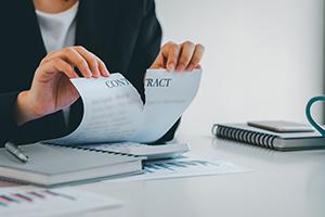 Can I Fire My Lawyer If I Signed a Contract?